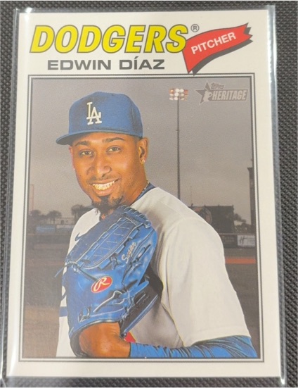 2026 Topps Heritage #36 Edwin Díaz — front