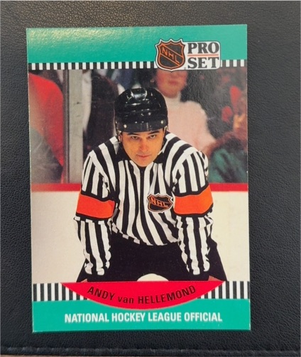 1990-91 Pro Set #701 Andy van Hellemond — front