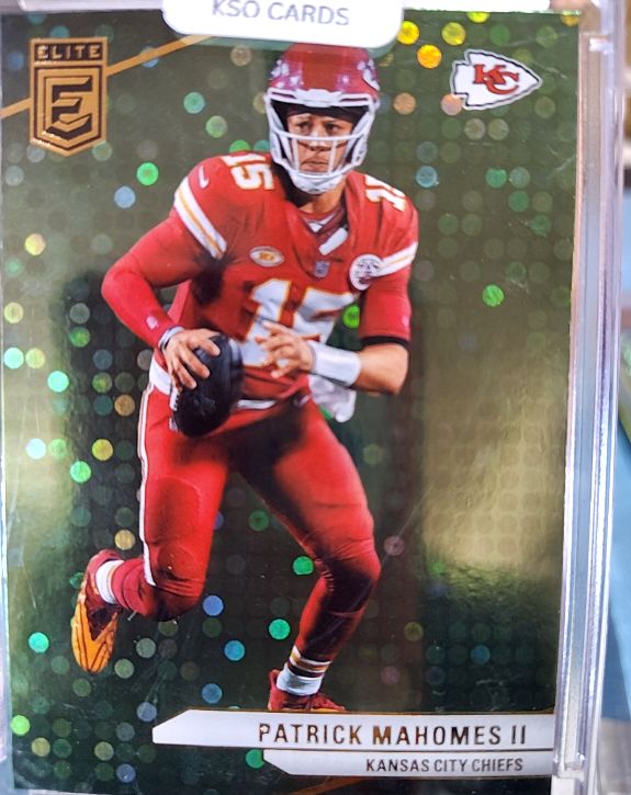2024 Panini Donruss Elite #70 Patrick Mahomes II — front
