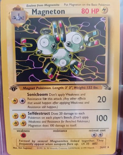 1999 Pokémon Fossil #26 Magneton — front