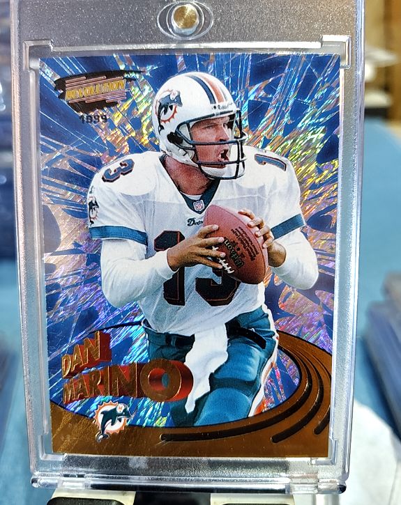 1999 Pacific Revolution #92 Dan Marino — front