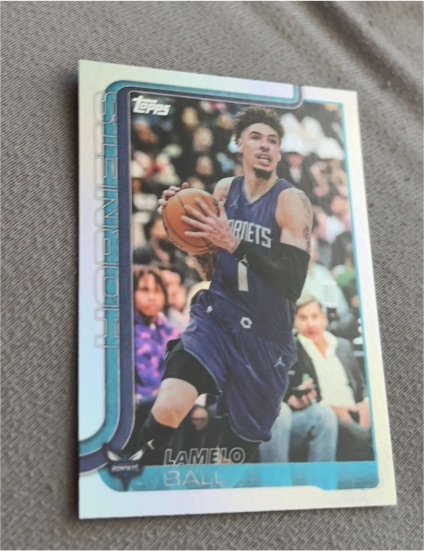 2025-26 Topps #67 LaMelo Ball — front
