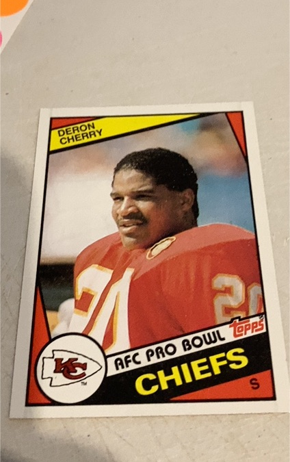 1984 Topps #89 Deron Cherry — front