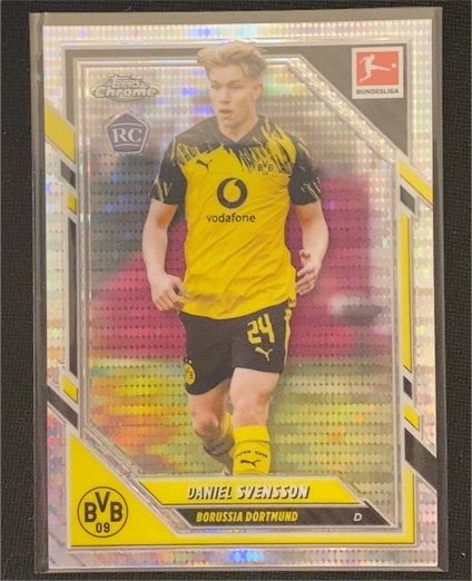 2025-26 Topps Chrome Bundesliga #16 Daniel Svensson — front