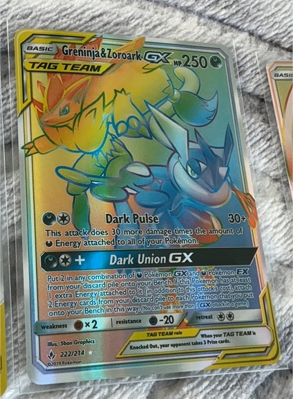 2019 Pokémon SM-Unbroken Bonds #222 Greninja & Zoroark GX — front