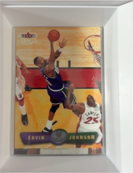 1995-96 Skybox E-XL #40 Magic Johnson — front