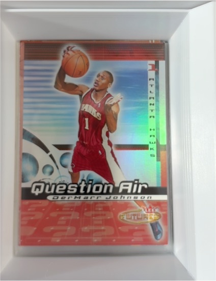 2000-01 Fleer Futures #9QA DerMarr Johnson Question Air — front