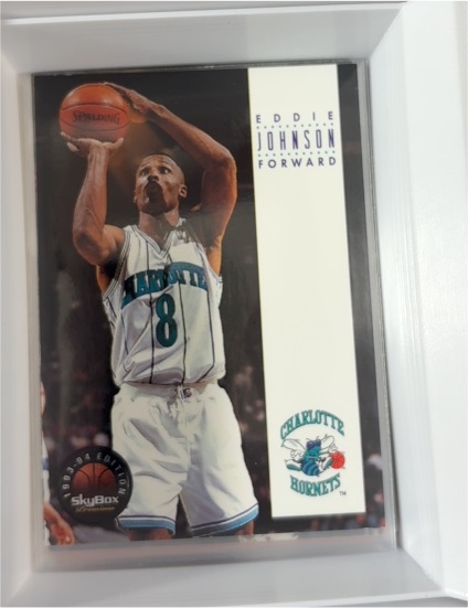 1993-94 SkyBox Premium #204 Eddie Johnson Charlotte Hornets — front