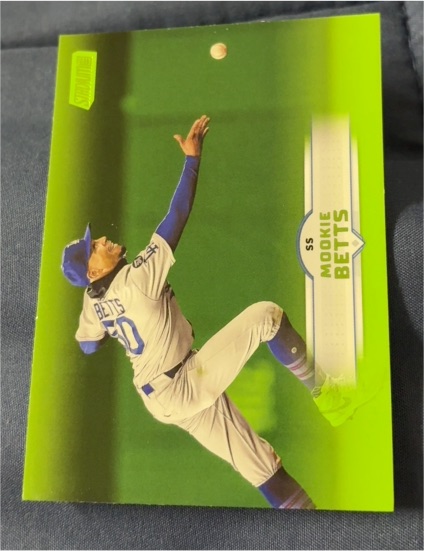 2025 Topps Stadium Club #160 Mookie Betts Lime Green Parallel — front
