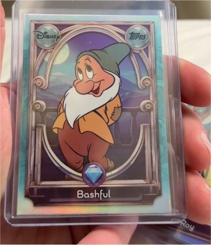 2025 Topps Disney Wonder #105 Bashful — front