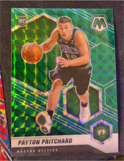 2021-22 Panini Mosaic #131 Payton Pritchard Green Mosaic Prizm — front