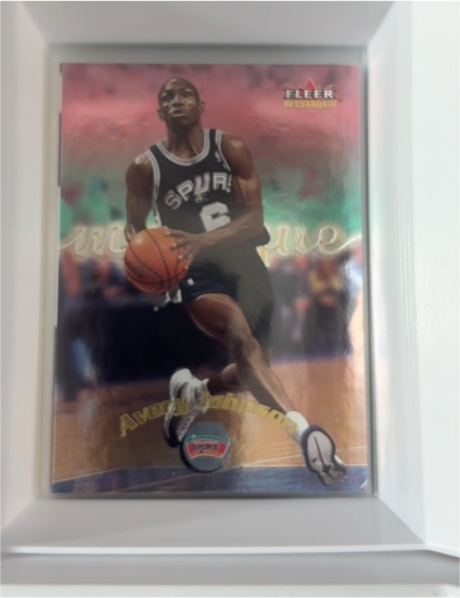 2000-01 Fleer Mystique #25 Avery Johnson — front