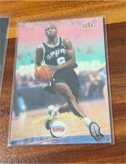 2000-01 Fleer Mystique #25 Avery Johnson — front