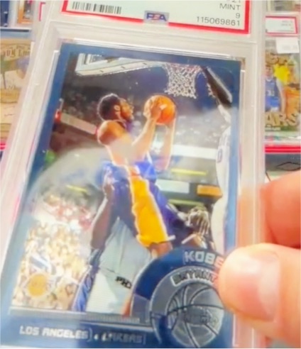 2002-03 Topps Chrome #21 Kobe Bryant — front