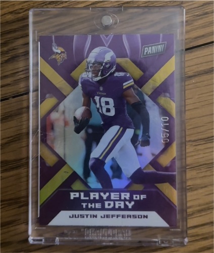 2022 Panini Player of the Day #31 Justin Jefferson — front