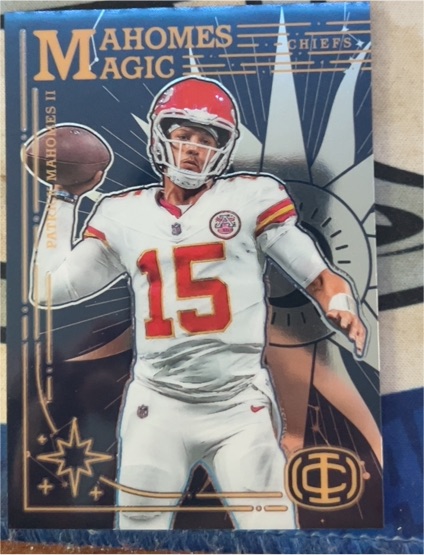 2025 Panini Icon Collection #MM-2 Patrick Mahomes II Mahomes Magic — front