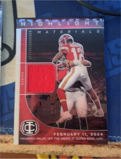 2025 Panini ICONS #HM-4 Patrick Mahomes Highlight Materials Patch — front