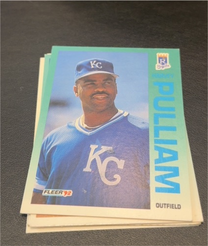 1992 Fleer #166 Harvey Pulliam — front