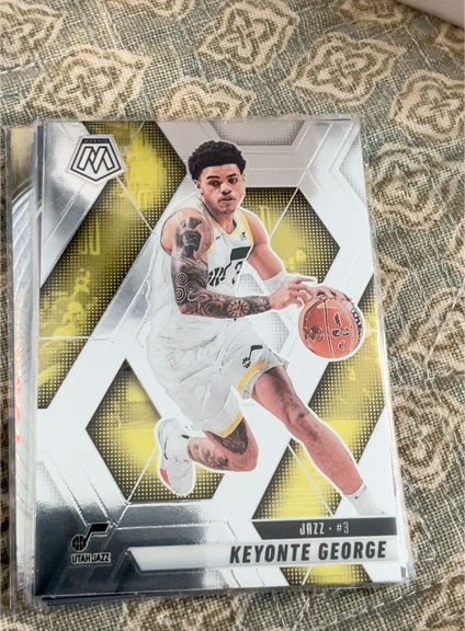 2024-25 Panini Mosaic #116 Keyonte George — front