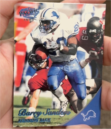 1999 Pacific #144 Barry Sanders — front