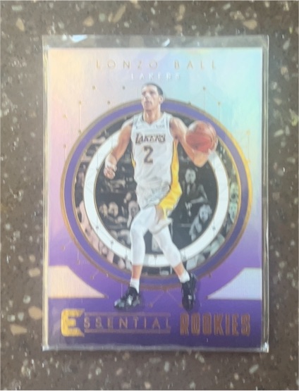 2017-18 Panini Essentials #ER-19 Lonzo Ball Essential Rookies — front