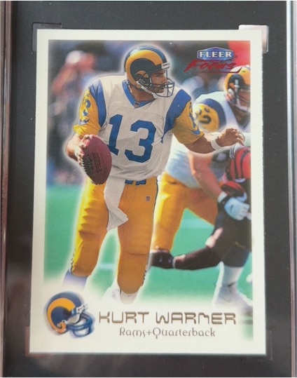 1999 Fleer Focus #40 Kurt Warner — front