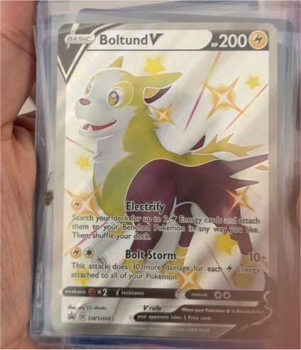 2021 Pokémon TCG SWSH085 Boltund V — front