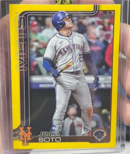 2025 Topps Series 2 #700 Juan Soto — front