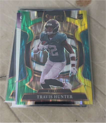 2025 Panini Select #28 Travis Hunter — front