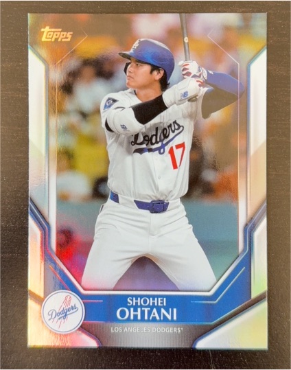 2024 Topps #17 Shohei Ohtani — front
