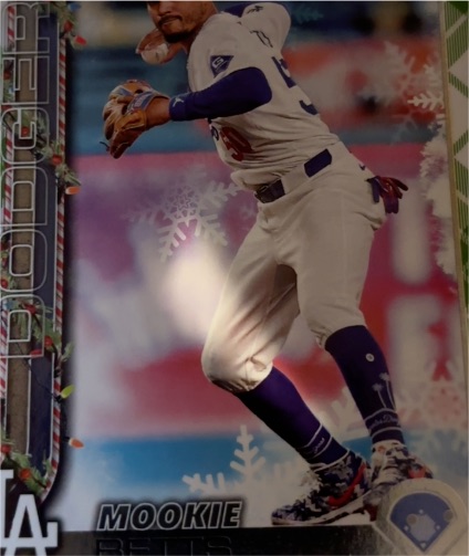 2025 Topps Holiday #H52 Mookie Betts — front