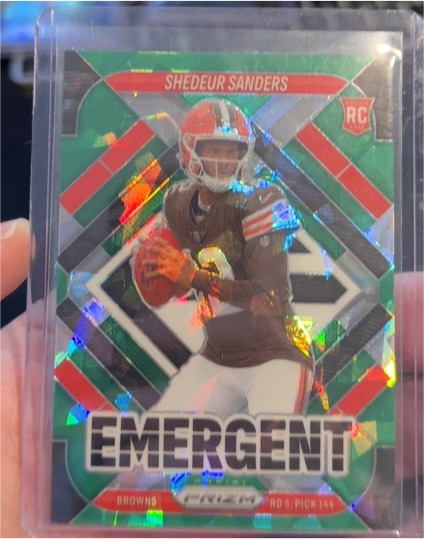 2025 Panini Prizm #17 Shedeur Sanders Emergent Green Ice Rookie — front