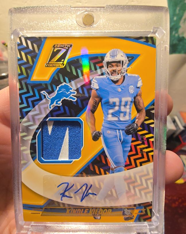 2024 Panini Zenith - Z Jersey Autographs Memorabilia Kindle Vildor #ZJA-16 — front
