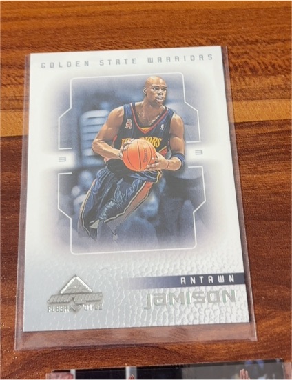2001-02 Fleer Marquee #62 Antawn Jamison — front