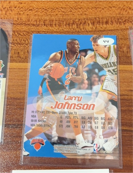 1998-99 Fleer #5 Larry Johnson — front