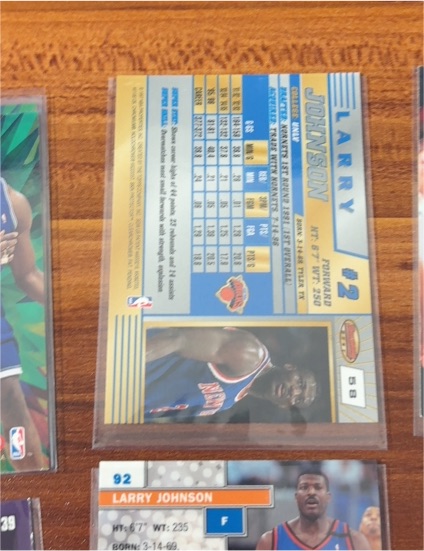 1992-93 Fleer #68 Larry Johnson — front