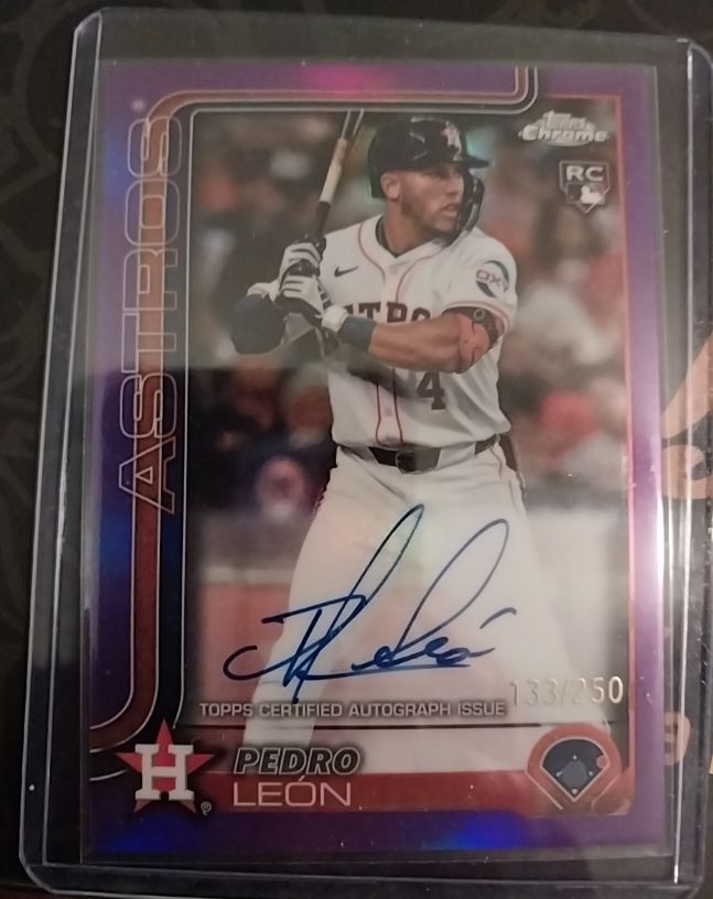 2025 Topps Chrome #RA-PL Pedro Leon Rookie Autographs Purple Refractor /250 — front