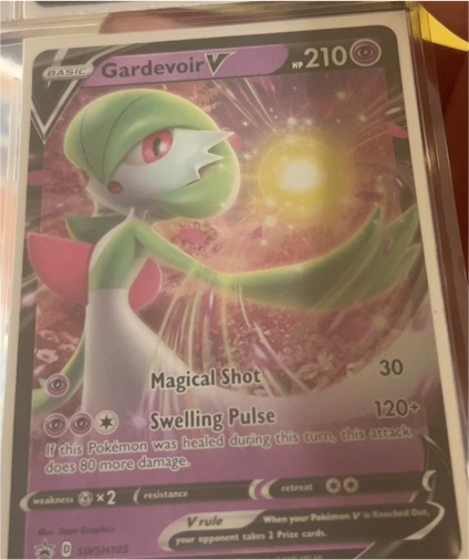 Pokémon TCG Black Star Promo SWSH #SWSH105 Gardevoir V — front