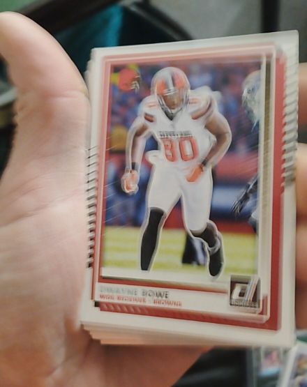 2025 Panini Donruss #121 Dwayne Bowe — front