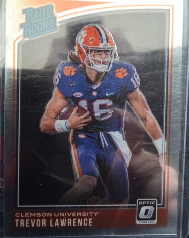 2021 Panini Chronicles Donruss Optic Rated Rookie #201 Trevor Lawrence — front