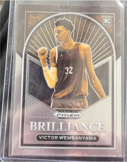 2023 Panini Prizm Draft Picks Brilliance #1 Victor Wembanyama Rookie Card — front