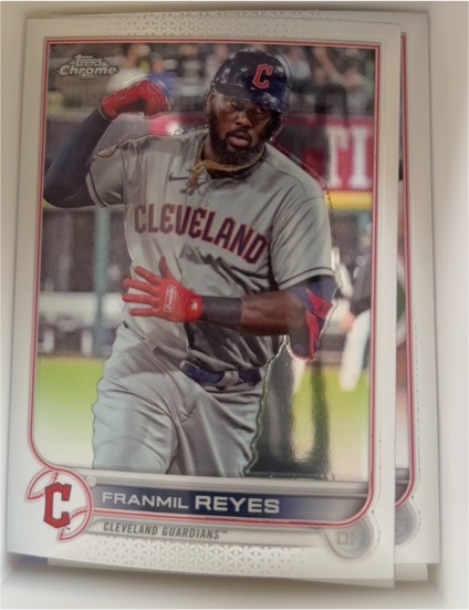 2022 Topps Chrome #97 Franmil Reyes — front