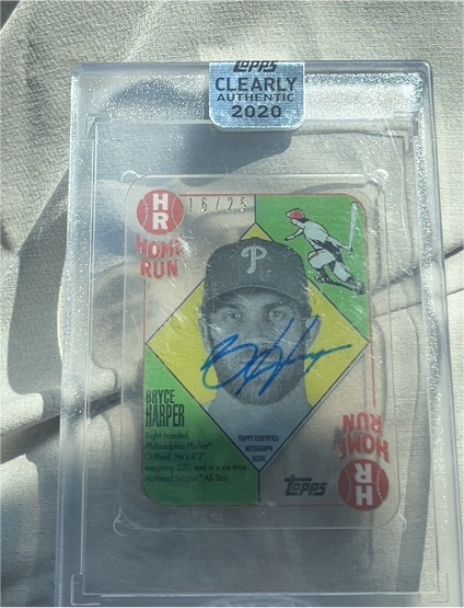 2020 Topps Clearly Authentic #HR 16/25 Bryce Harper — front