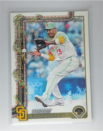 2025 Topps Holiday #H91 Manny Machado — front