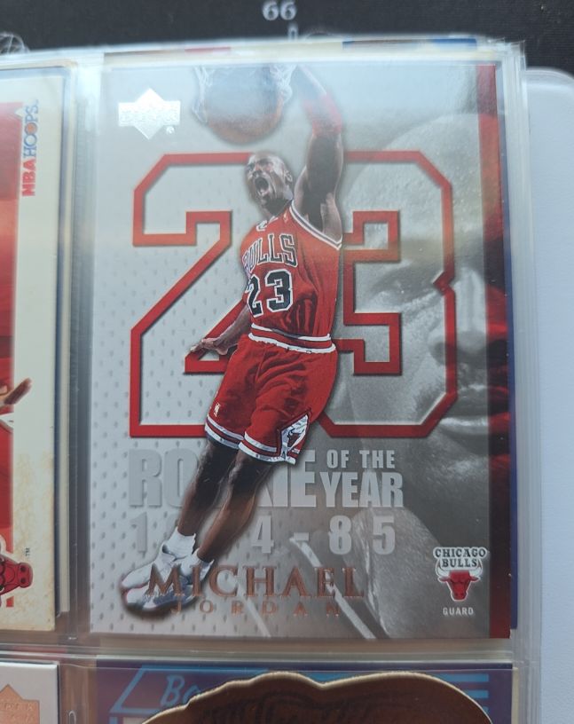 1993 Upper Deck #23 Michael Jordan Rookie of the Year — front