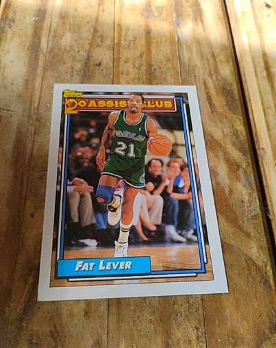 1992-93 Topps #221 Fat Lever — front