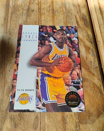 1993-94 SkyBox Premium #186 George Lynch — front