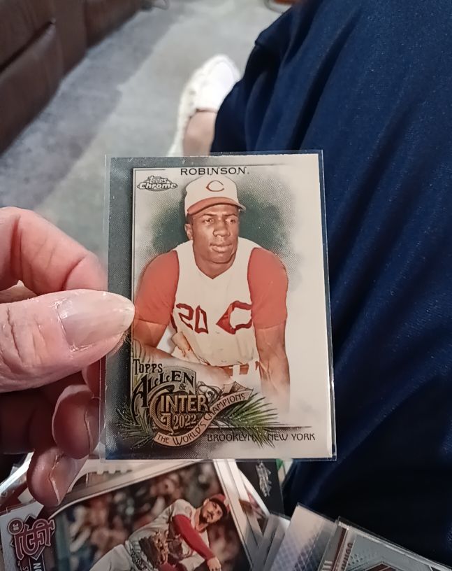 2022 Topps Allen & Ginter Chrome #142 Frank Robinson — front