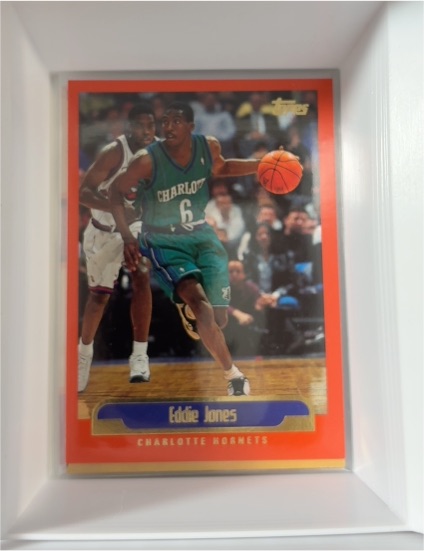 1999-00 Topps #109 Eddie Jones Charlotte Hornets — front