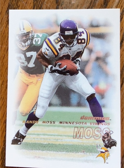 2000 SkyBox Dominion #184 Randy Moss — front